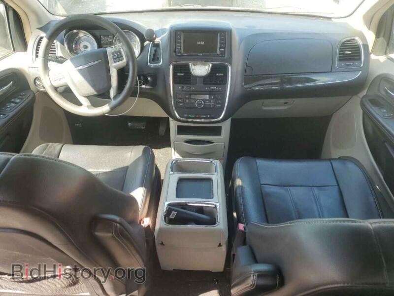 2014 Chrysler MINIVAN (VIN 2C4RC1BG0ER396930) — photo 8 of 13