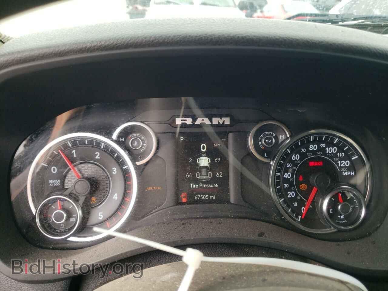 2019 RAM 2500 - VIN: 3C6UR5HL2KG651560 - Фото 9