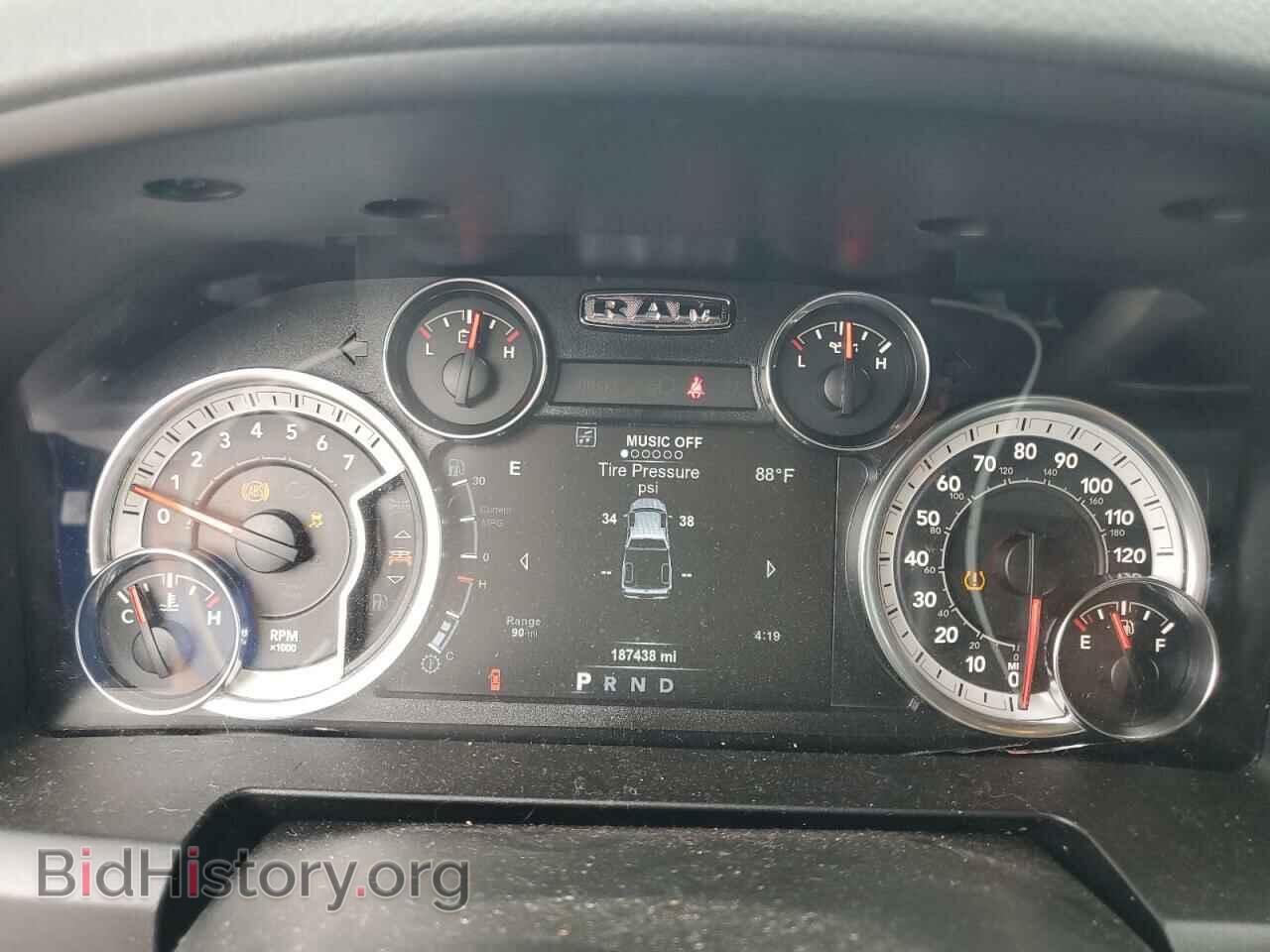 2018 RAM 1500 - VIN: 1C6RR6LT4JS119415 - Фото 9
