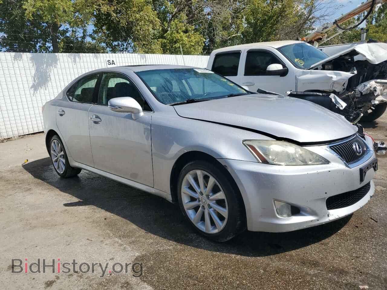 2009 LEXUS IS - VIN: JTHCK262192031379 - Photo 4
