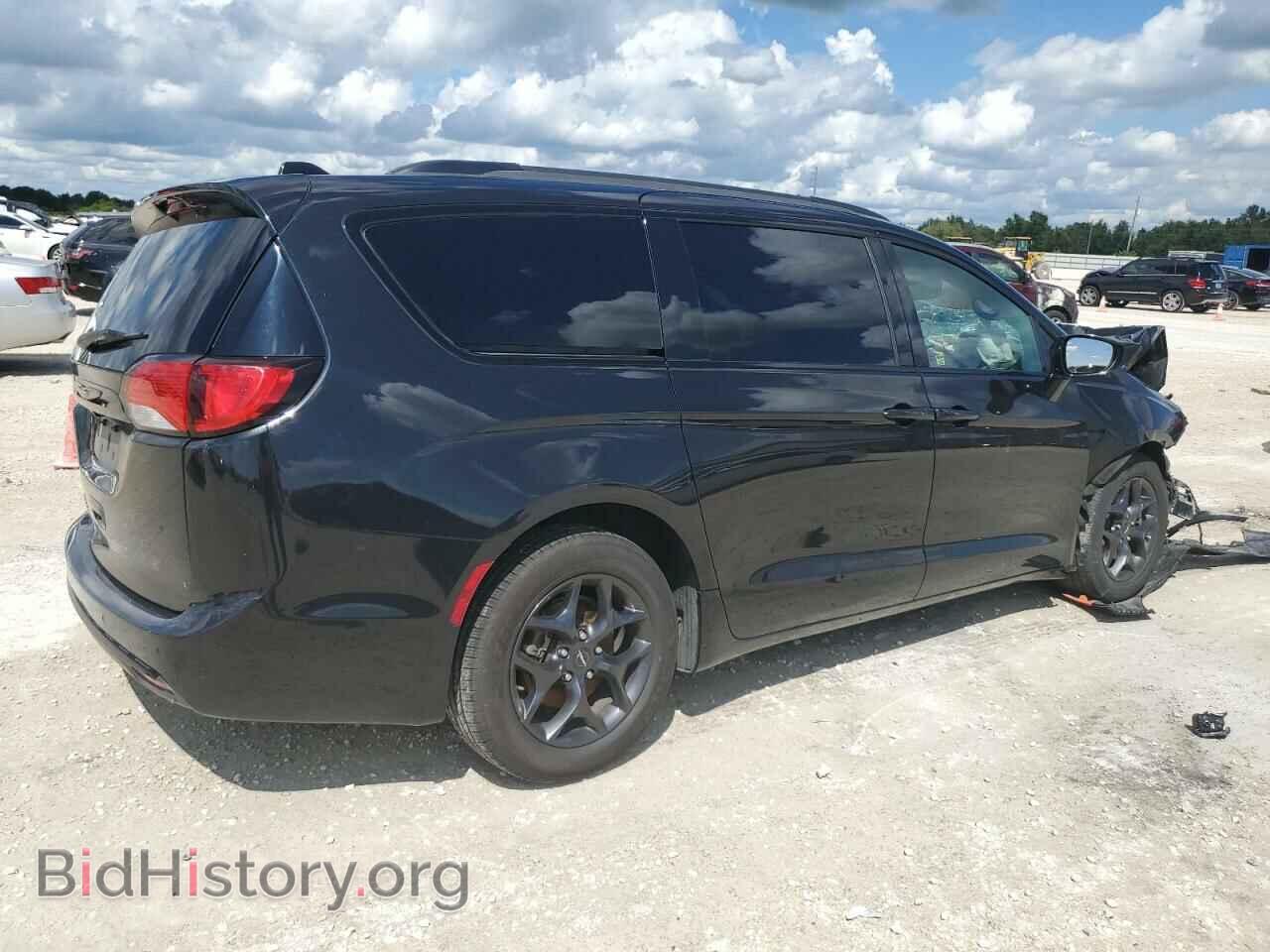 2018 CHRYSLER PACIFICA - VIN: 2C4RC1FG7JR330797 - Фото 3
