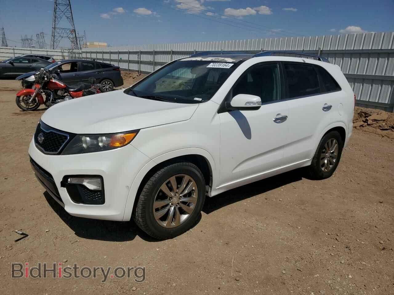 Photo 5XYKW4A29BG127938 - KIA SORENTO 2011
