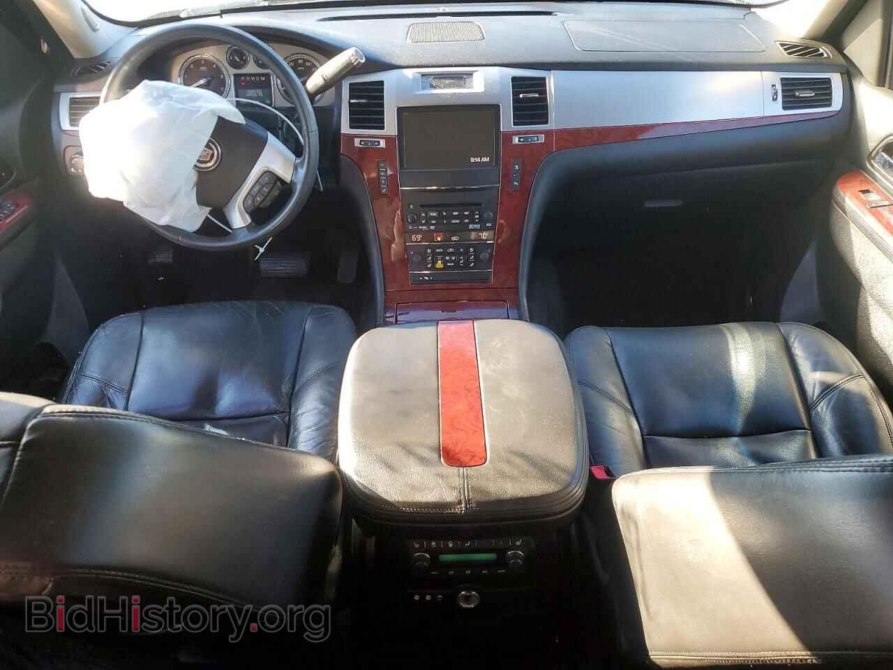 2011 CADILLAC ESCALADE - VIN: 1GYS4BEFXBR265345 - Photo 8