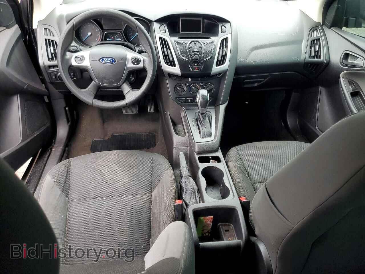 2014 Ford FOCUS (VIN 1FADP3E24EL395045) — фото 8 из 15