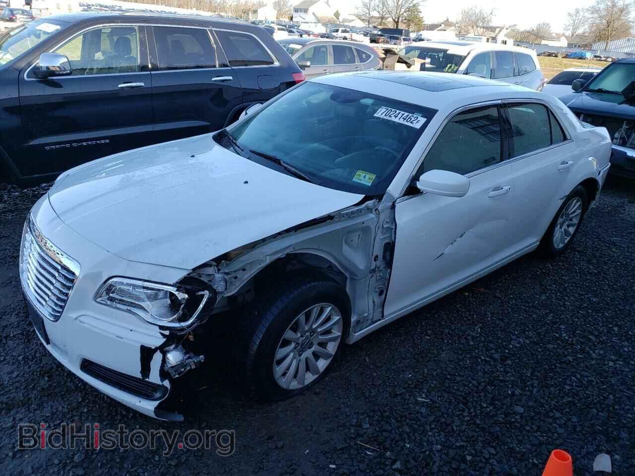 Фотография 2C3CCAAG9EH288520 - CHRYSLER 300 2014