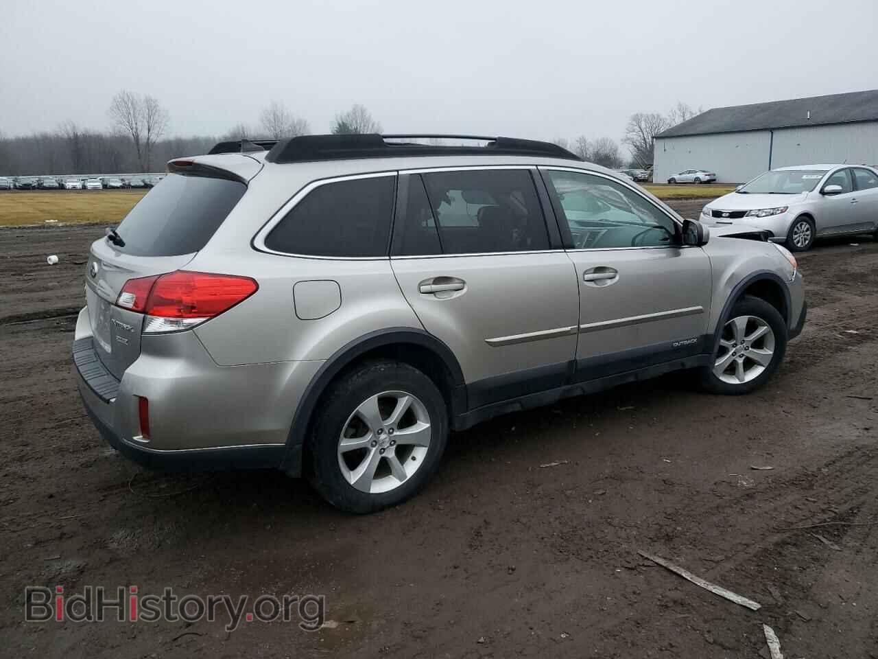 2014 SUBARU OUTBACK - VIN: 4S4BRBLCXE3230498 - Фото 3