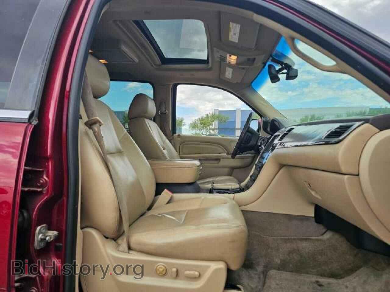 2011 CADILLAC ESCALADE - VIN: 1GYS4HEF1BR303581 - Фото 5