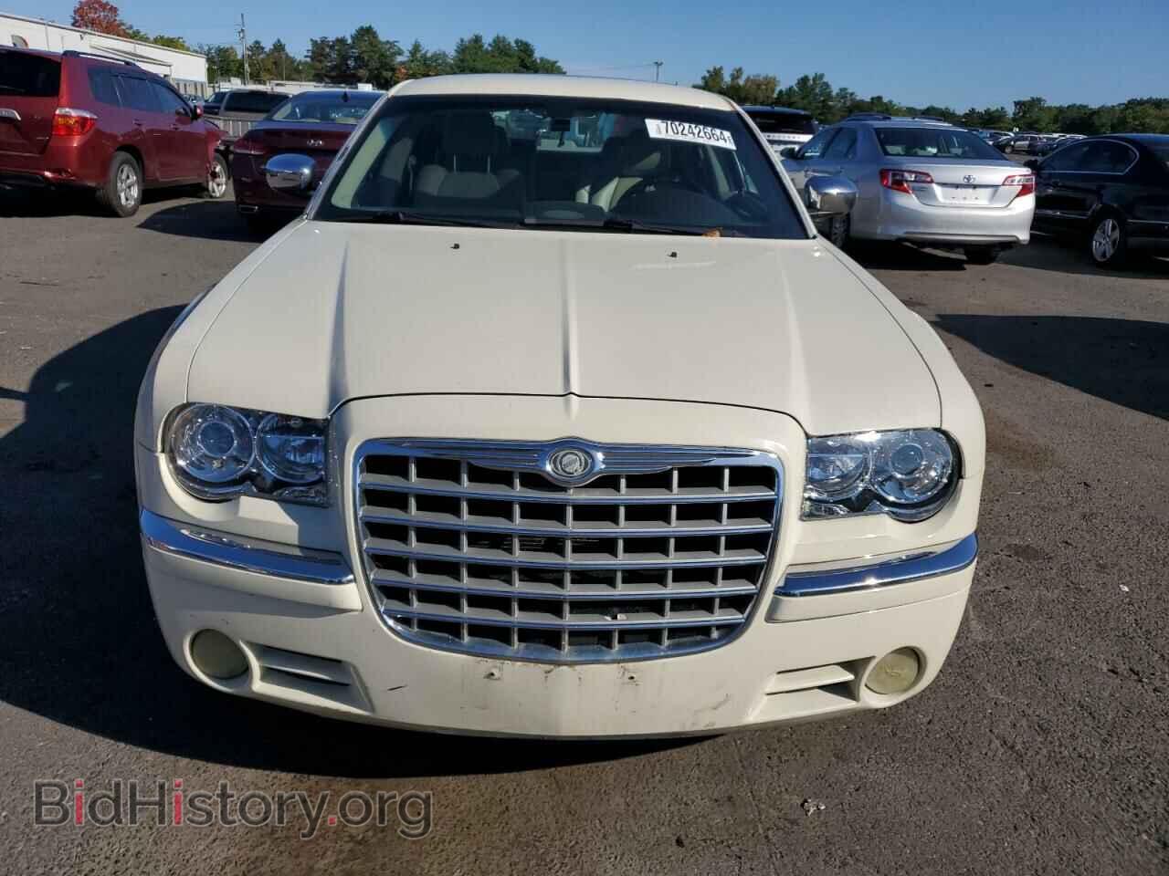 2006 CHRYSLER 300 - VIN: 2C3KA63H26H439879 - Фото 5