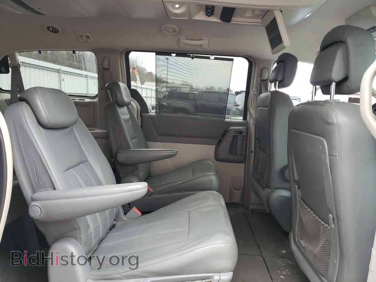 2010 CHRYSLER MINIVAN - VIN: 2A4RR5DX9AR345286 - Фото 11