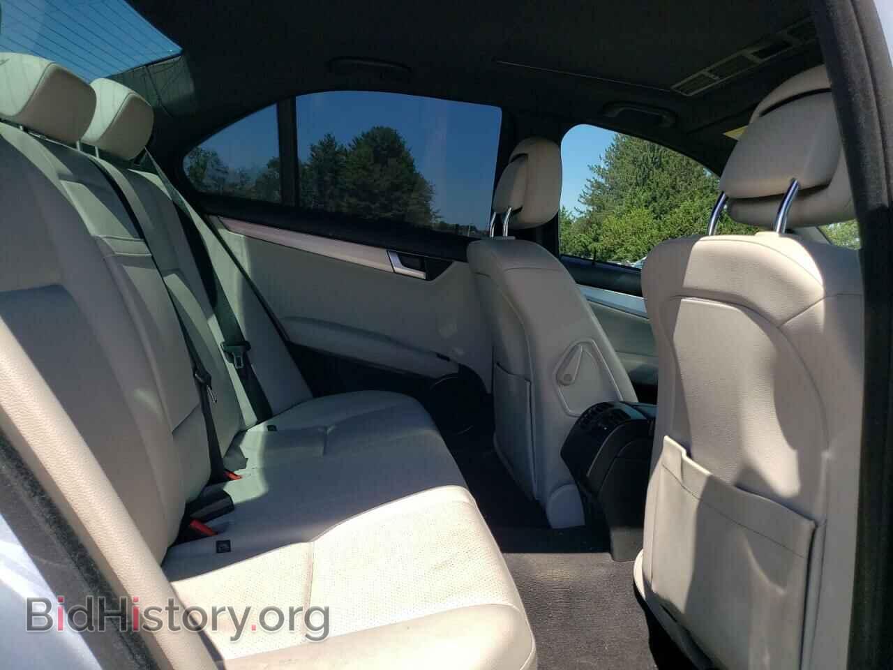 2013 MERCEDES-BENZ C-CLASS - VIN: WDDGF4HB3DA812943 - Фото 10