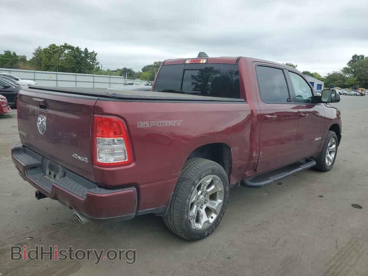 2021 RAM 1500 - VIN: 1C6SRFFT3MN825890 - Фото 3