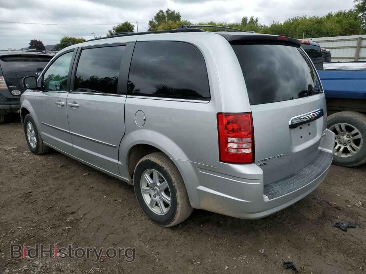 2010 CHRYSLER MINIVAN - VIN: 2A4RR5DX9AR123749 - Photo 2