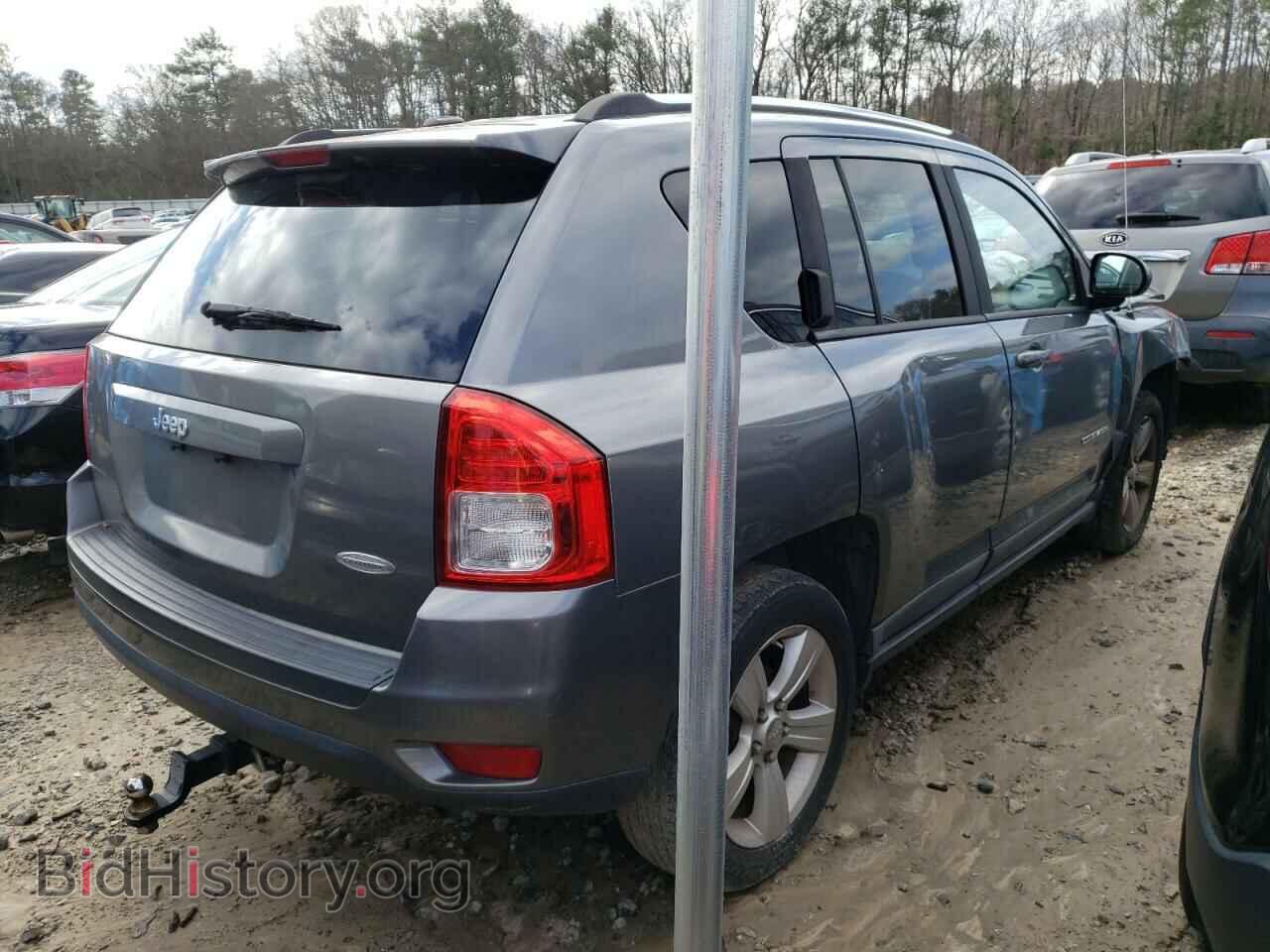 2011 JEEP COMPASS - VIN: 1J4NT1FA2BD239610 - Photo 3