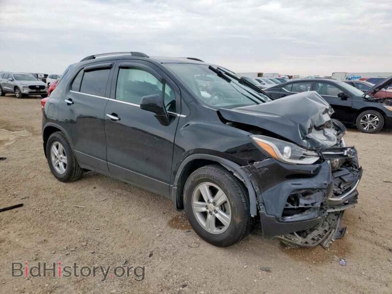 2020 Chevrolet TRAX (VIN KL7CJLSB5LB071887) — photo 4 of 15