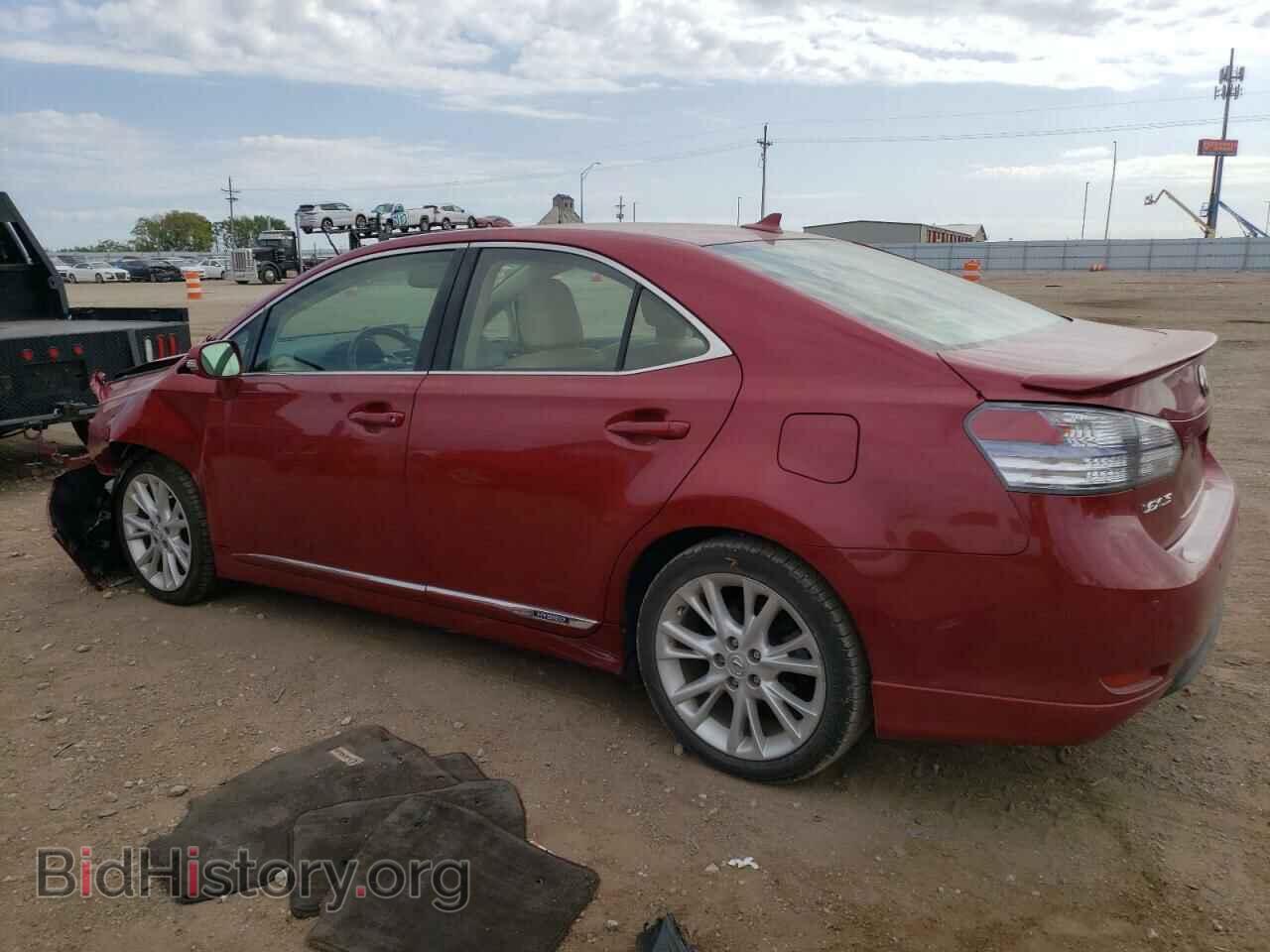 2010 LEXUS HS - VIN: JTHBB1BA7A2006431 - Photo 2