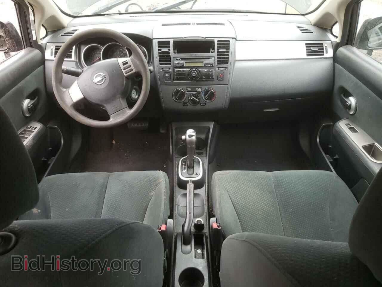 2010 NISSAN VERSA - VIN: 3N1BC1AP2AL461824 - Фото 8