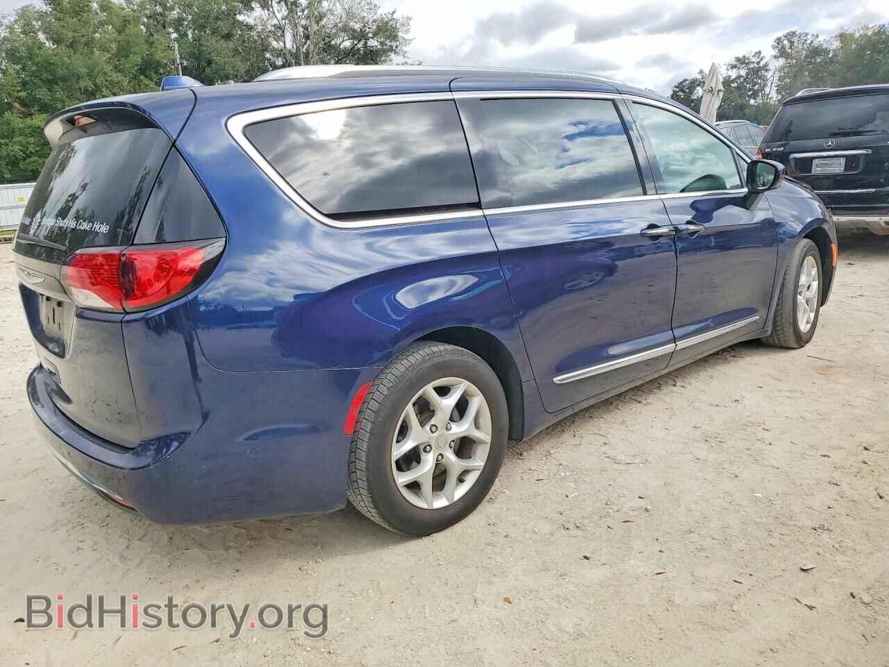 2018 CHRYSLER PACIFICA - VIN: 2C4RC1EG2JR113823 - Photo 3