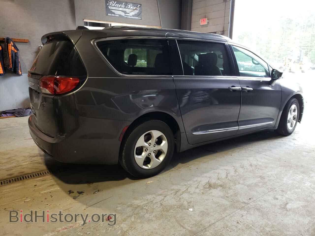 2017 CHRYSLER PACIFICA - VIN: 2C4RC1EG9HR516000 - Фото 3