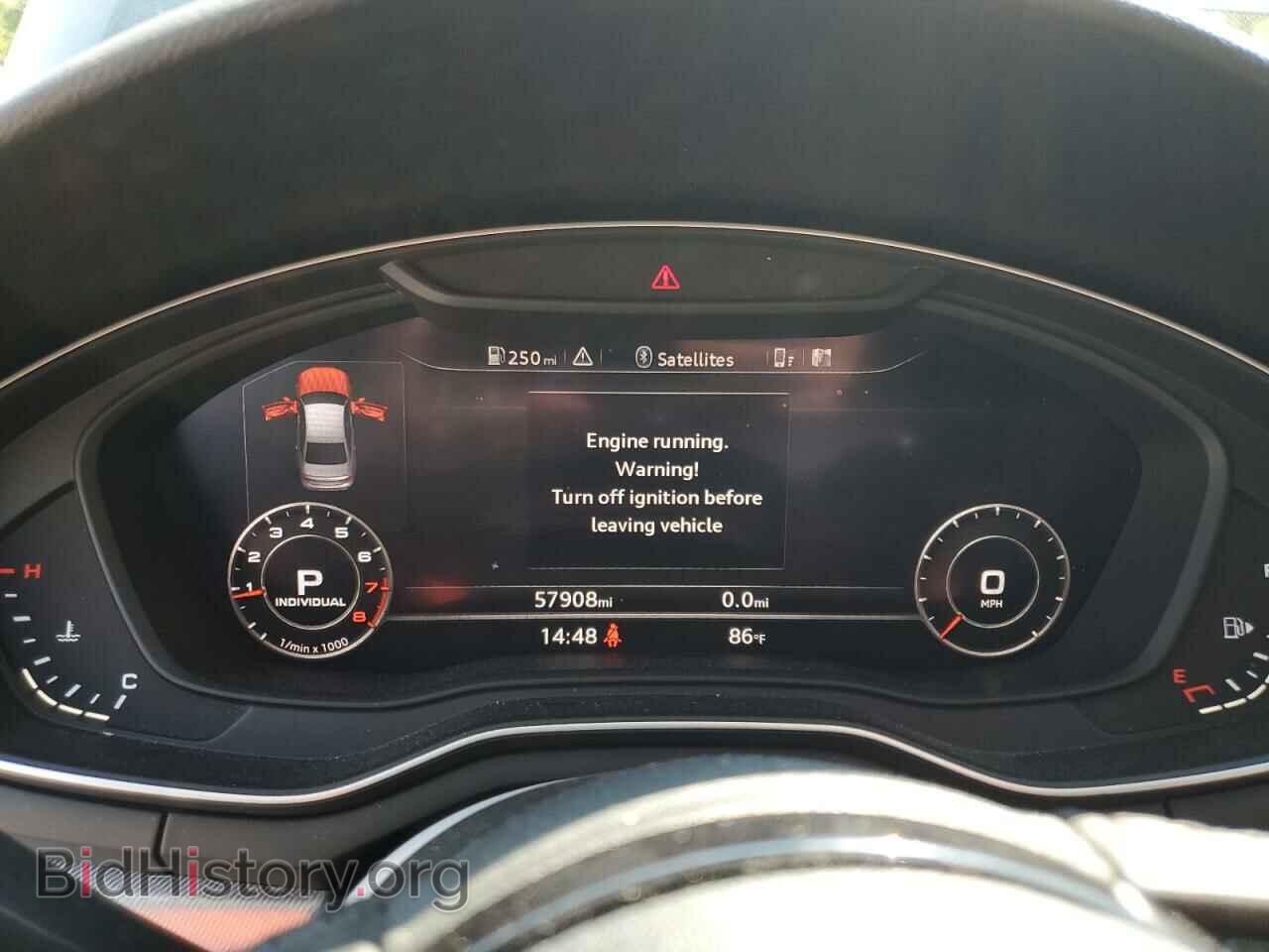 2017 AUDI A4 - VIN: WAUFNAF49HN015748 - Фото 9