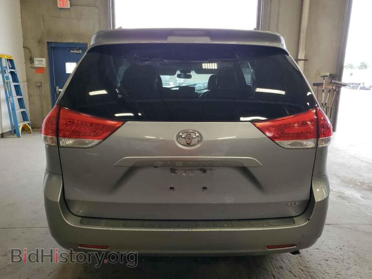 2011 TOYOTA All Models - VIN: 5TDYK3DC8BS044041 - Фото 6
