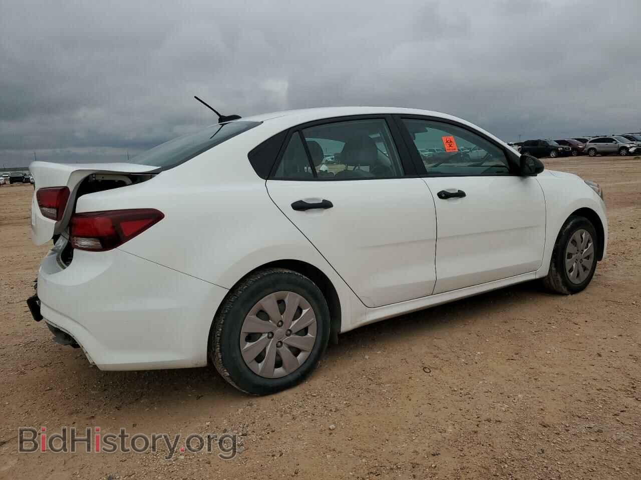 2018 KIA RIO - VIN: 3KPA24AB3JE081333 - Фото 3
