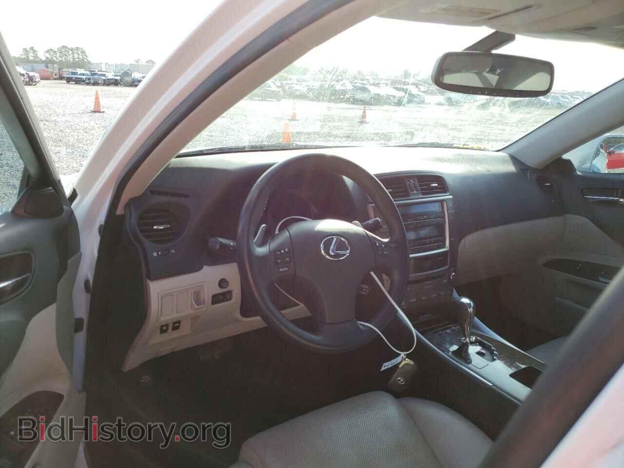 2010 LEXUS IS - VIN: JTHBF5C29A2094949 - Photo 9