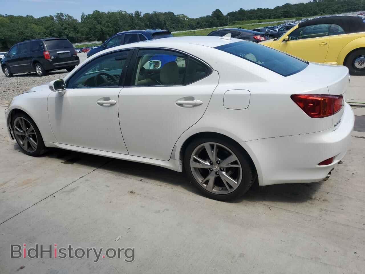 2010 LEXUS IS - VIN: JTHBF5C23A5111744 - Photo 2