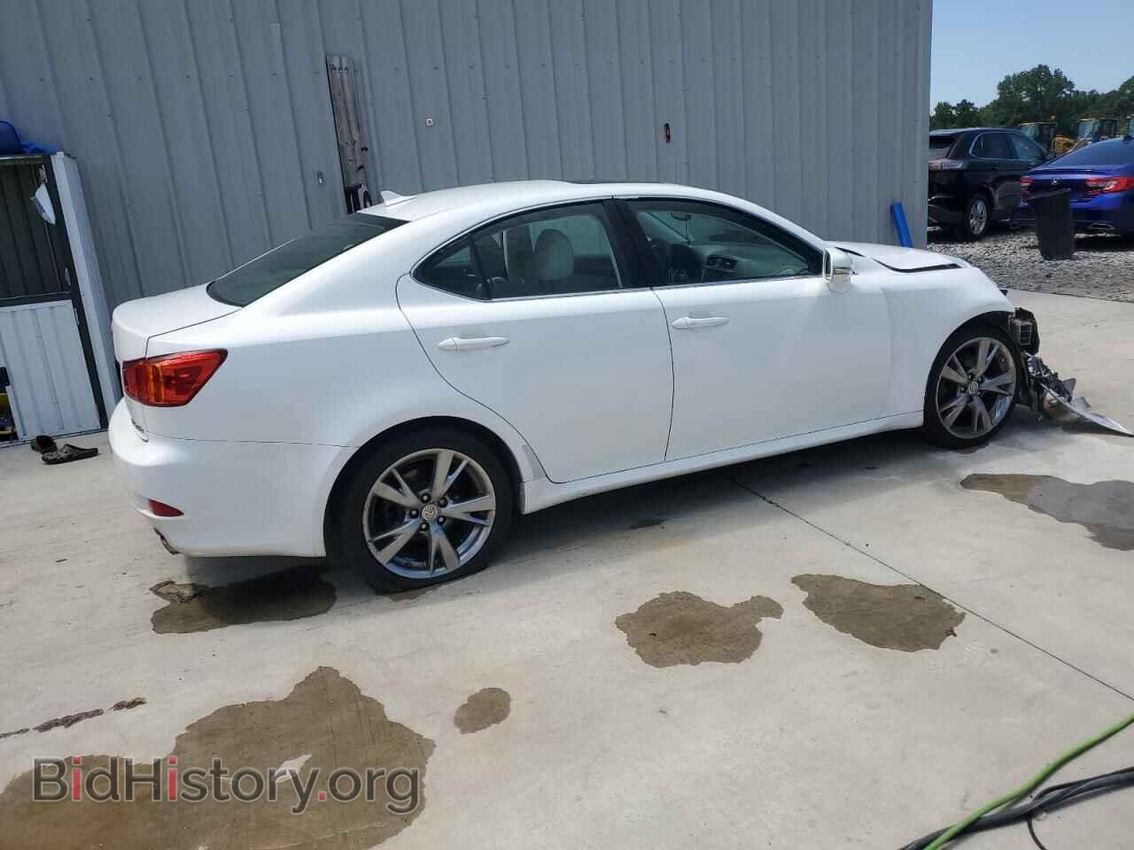 2010 LEXUS IS - VIN: JTHBF5C23A5111744 - Photo 3