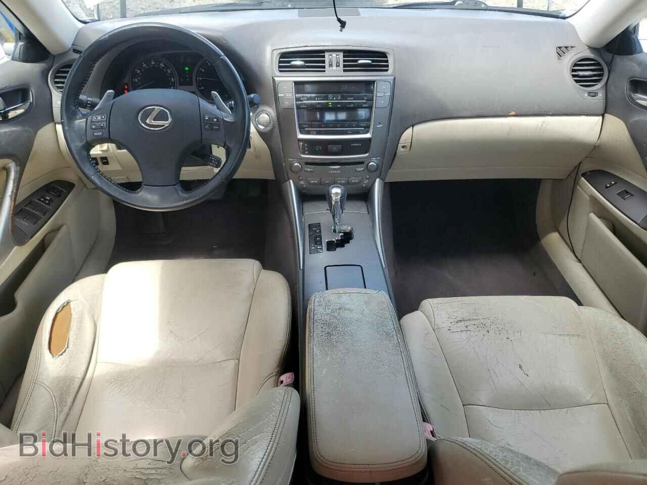 2010 LEXUS IS - VIN: JTHBF5C23A5111744 - Photo 8