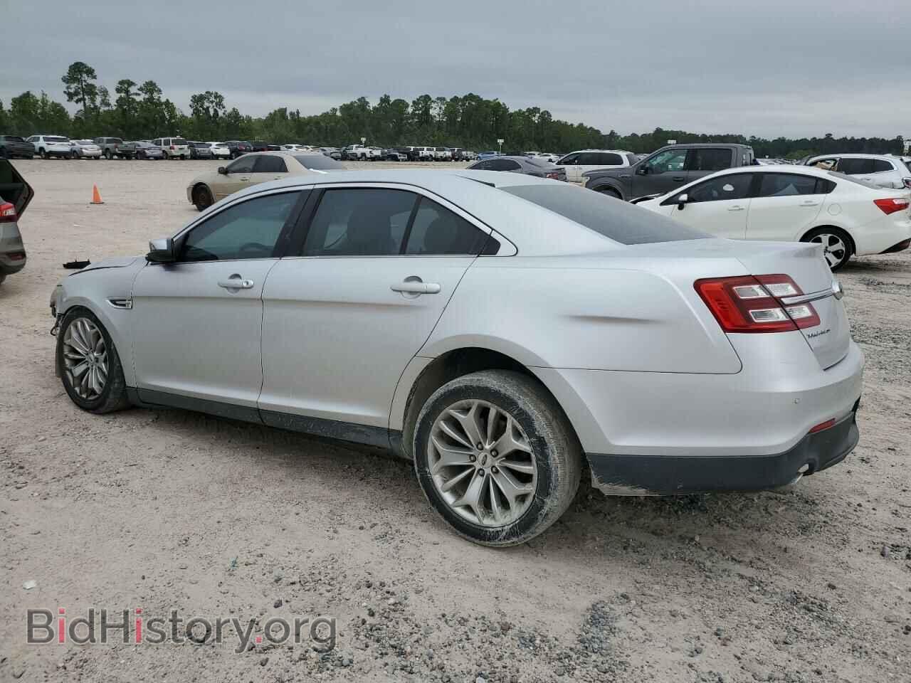 2015 FORD TAURUS - VIN: 1FAHP2F81FG102579 - Фото 2