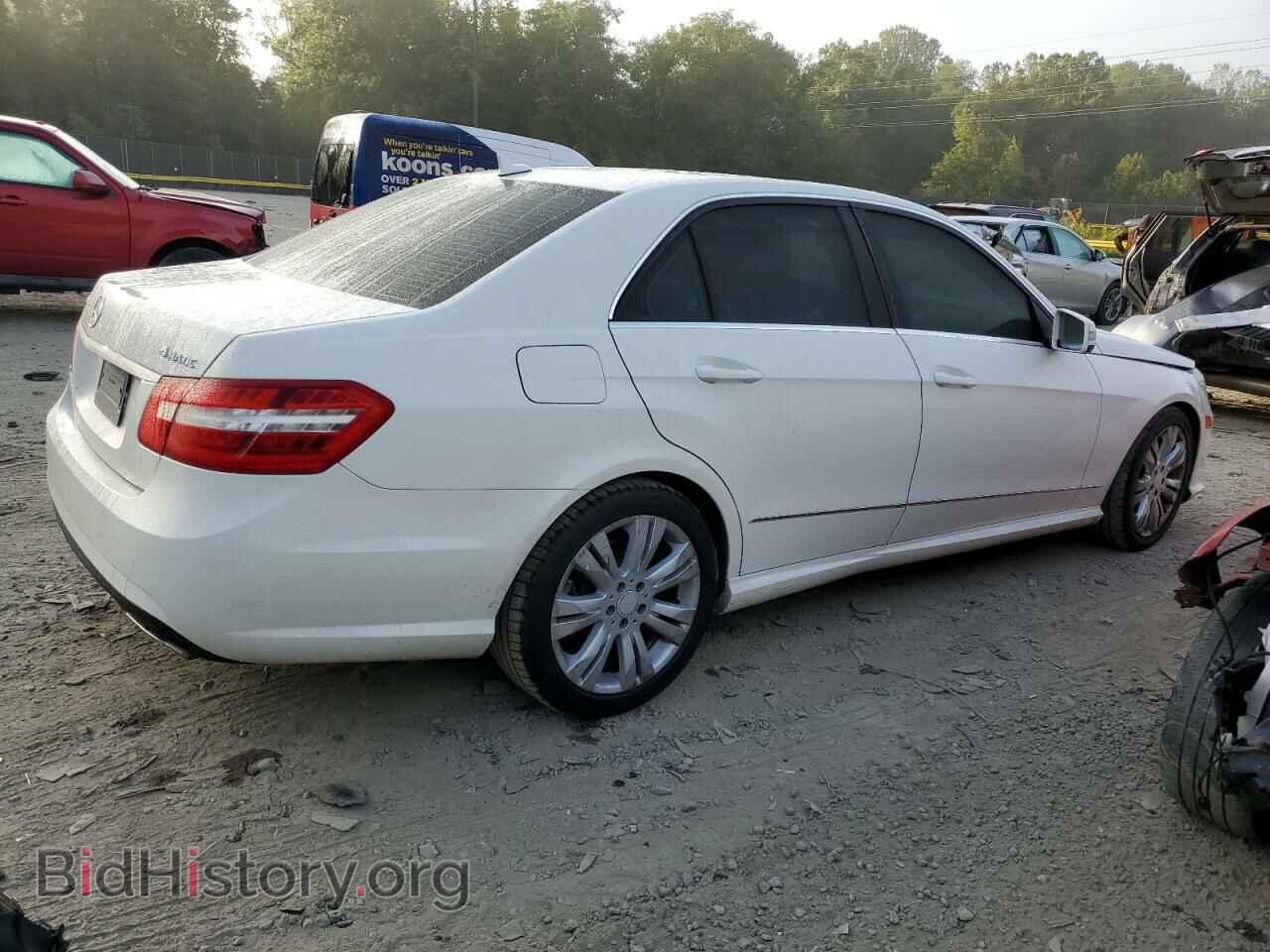 2010 MERCEDES-BENZ E-CLASS - VIN: WDDHF8HB2AA100687 - Фото 3