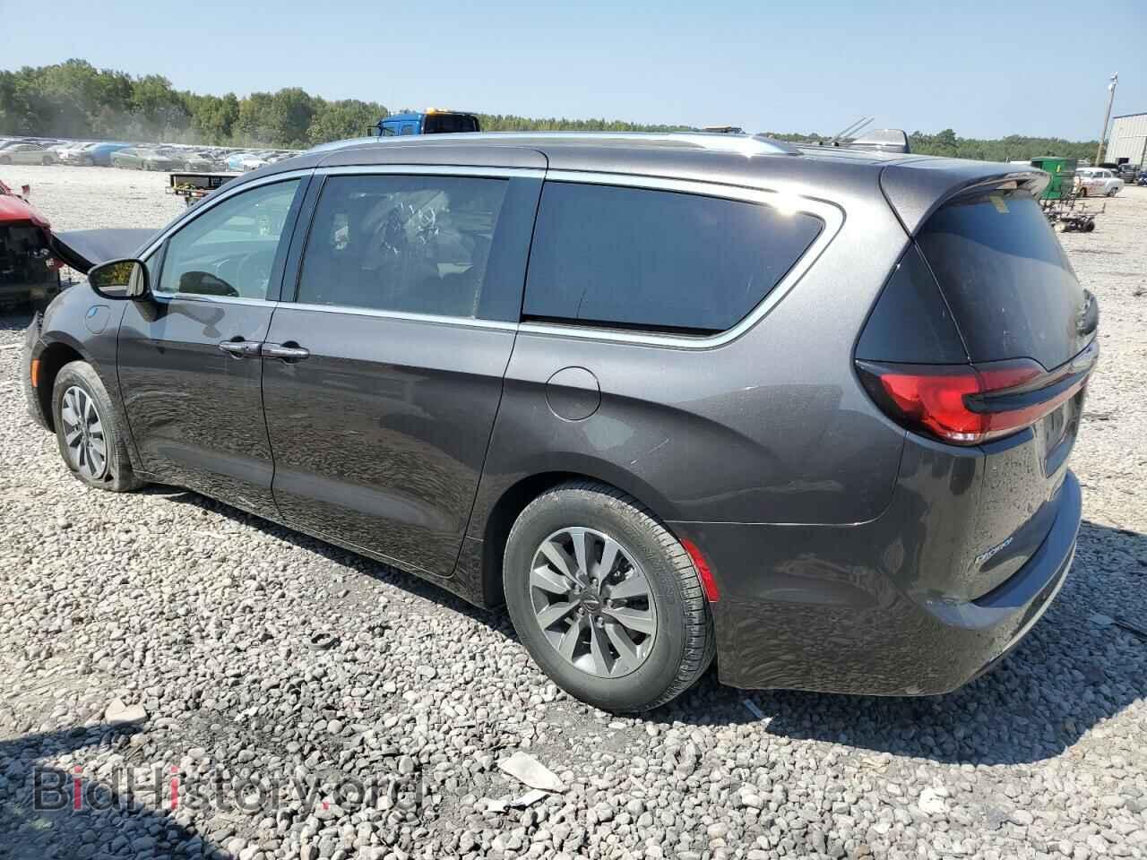 2021 CHRYSLER PACIFICA - VIN: 2C4RC1L7XMR586229 - Photo 2