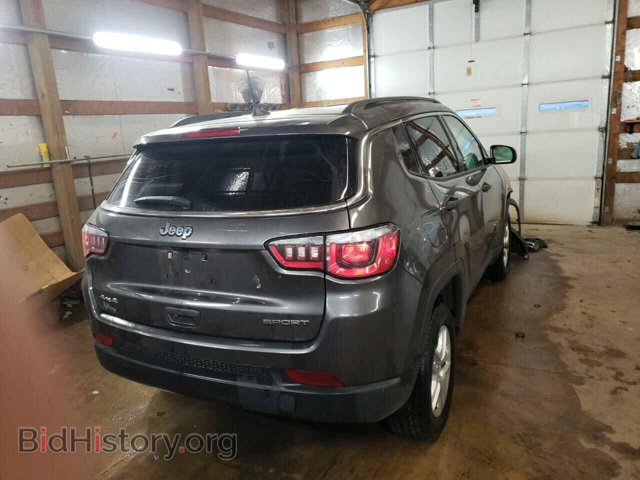 2019 JEEP COMPASS - VIN: 3C4NJDAB1KT650651 - Фото 3