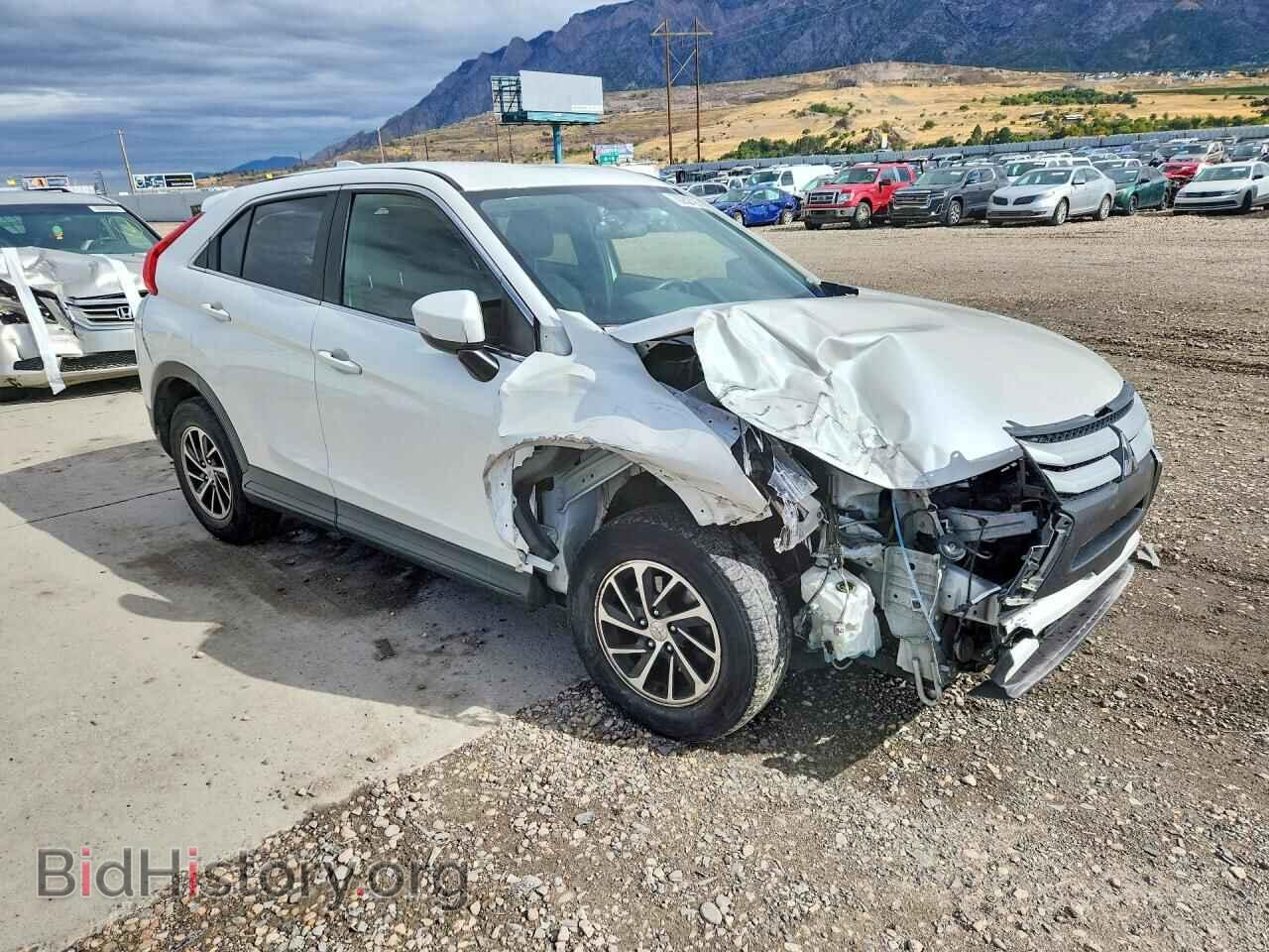 2020 MITSUBISHI ECLIPSE - VIN: JA4AT3AA0LZ005827 - Photo 4
