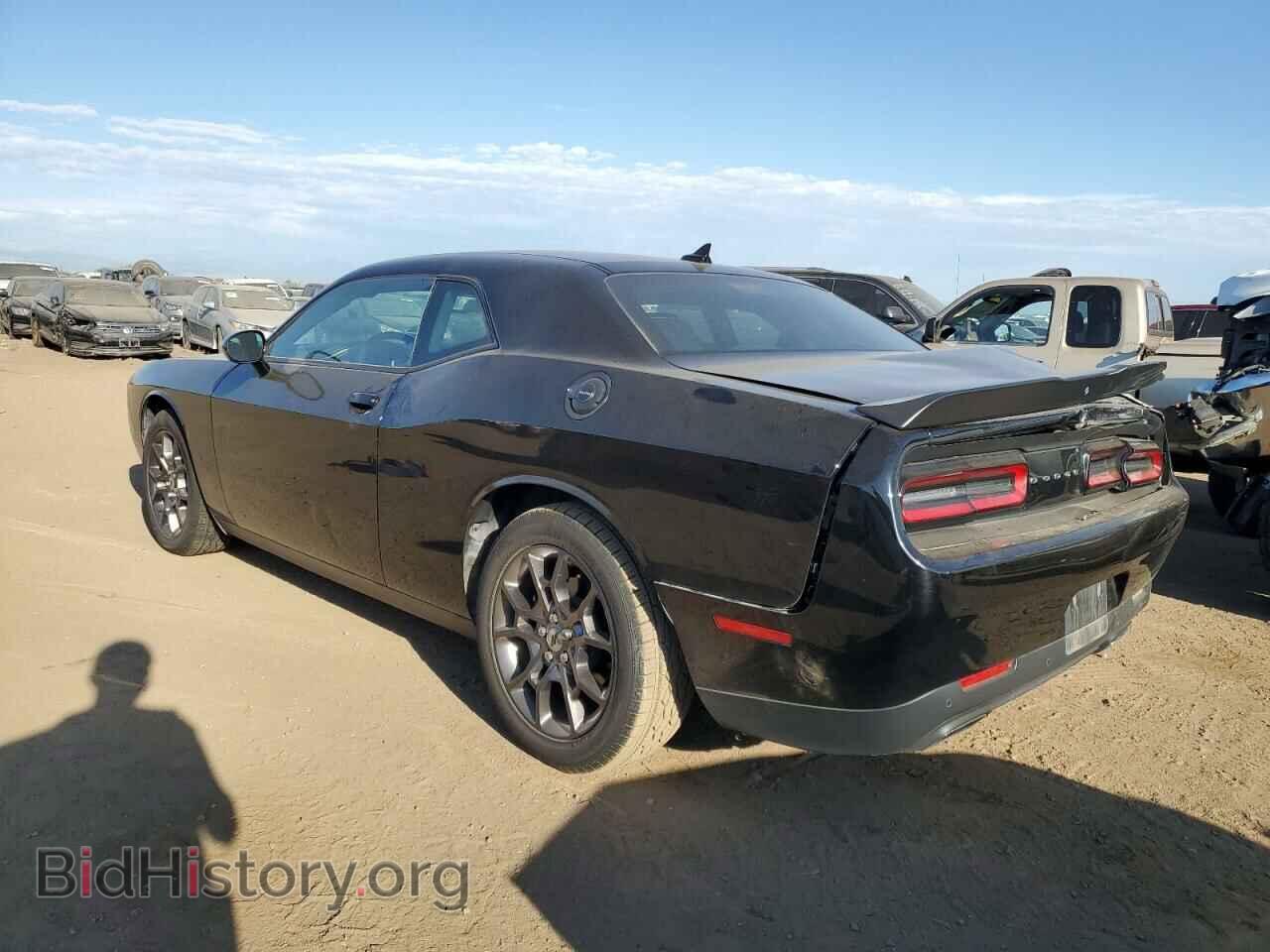 2018 DODGE CHALLENGER - VIN: 2C3CDZGG4JH235110 - Фото 2