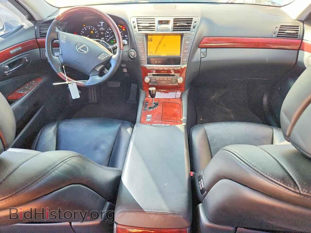 2010 LEXUS LS460 - VIN: JTHBL1EF1A5097974 - Photo 8