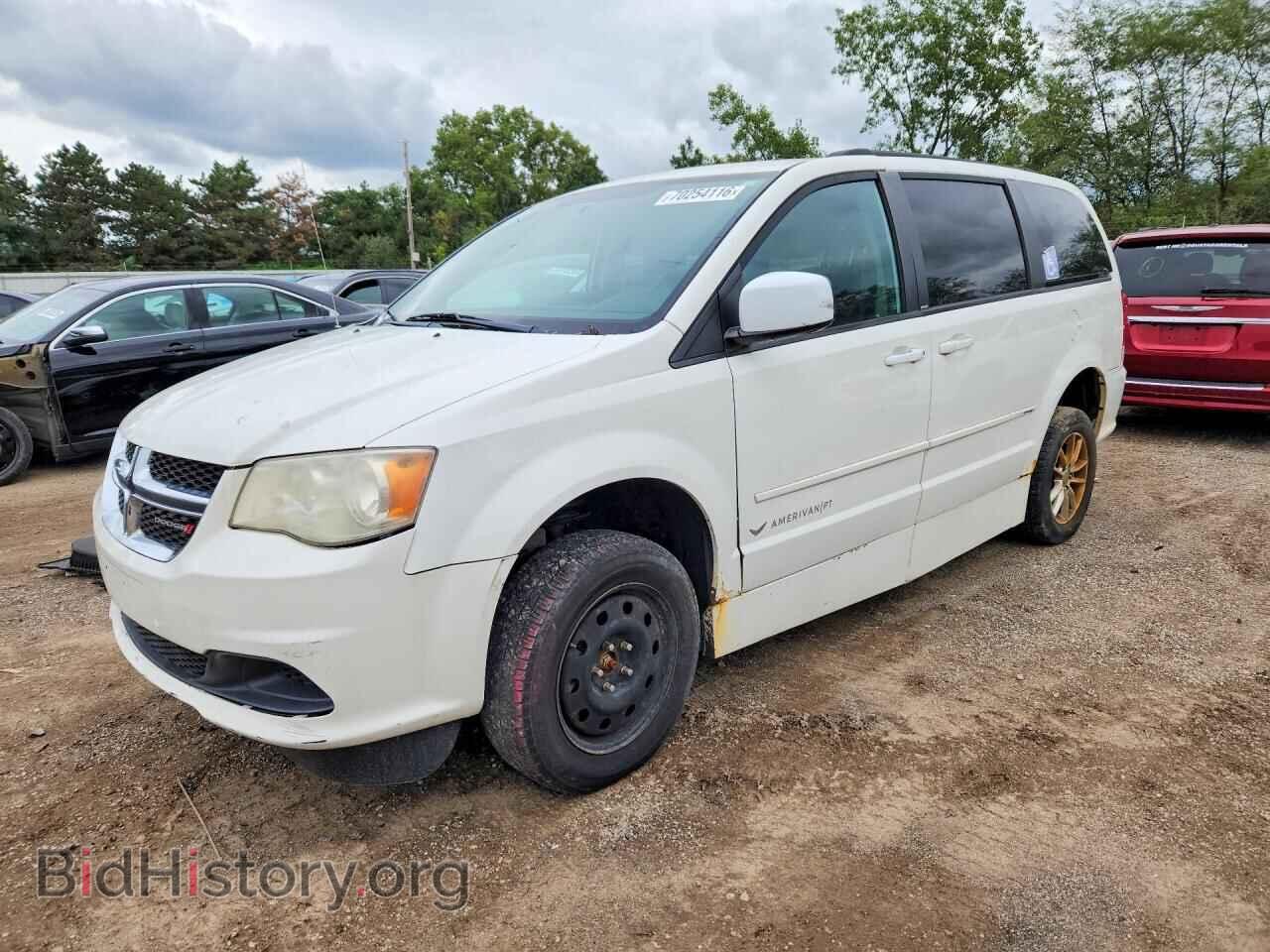 2013 Dodge CARAVAN SXT (VIN 2C4RDGCG7DR758264) — photo 1 of 14, Copart, damage: mechanical