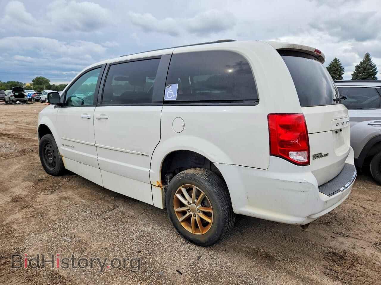 2013 Dodge CARAVAN (VIN 2C4RDGCG7DR758264) — photo 2 of 14