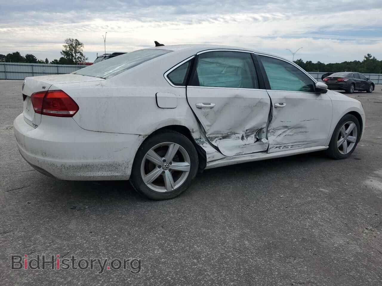 2012 VOLKSWAGEN PASSAT - VIN: 1VWBH7A37CC061008 - Фото 3