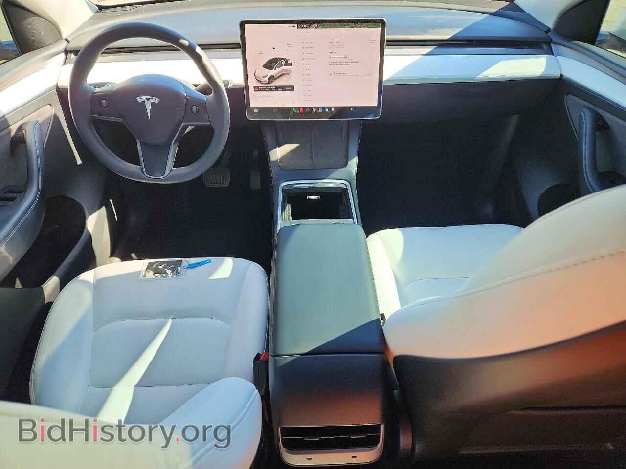 2024 TESLA MODEL Y - VIN: 7SAYGDEE1RF202731 - Photo 8