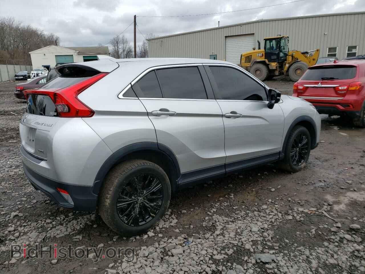 2018 MITSUBISHI ECLIPSE - VIN: JA4AT4AA7JZ058804 - Photo 3
