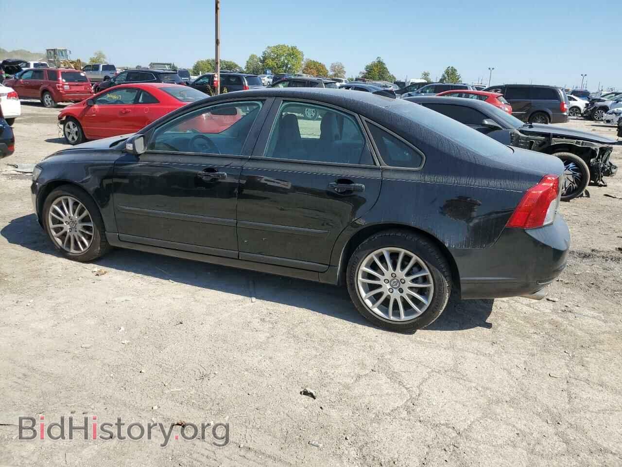 2011 VOLVO S40 - VIN: YV1672MS6B2538202 - Фото 2