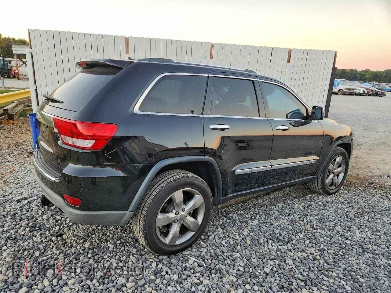 2013 JEEP CHEROKEE - VIN: 1C4RJECT0DC612615 - Photo 3