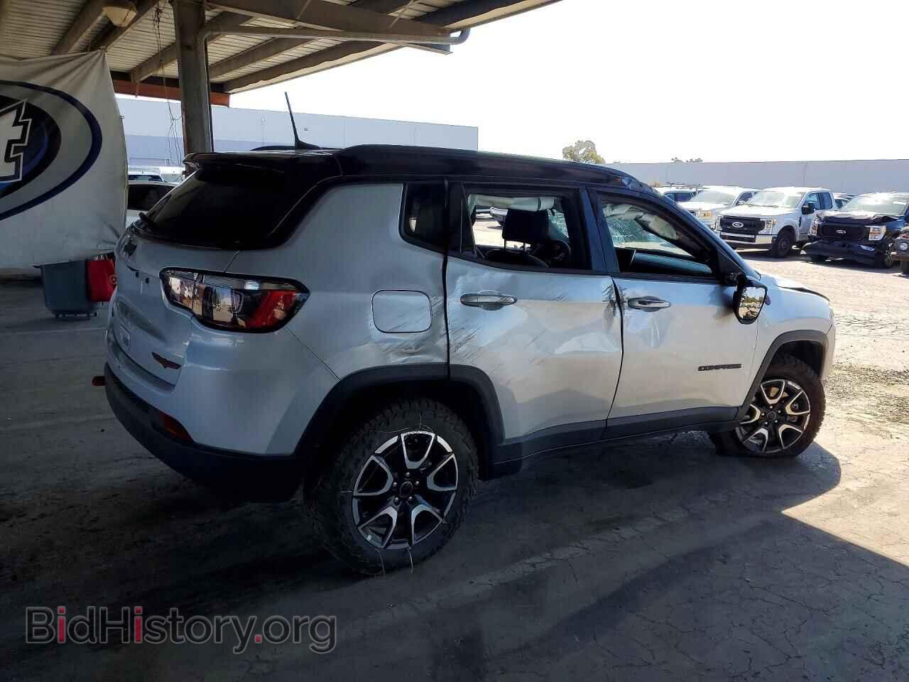 2025 JEEP COMPASS - VIN: 3C4NJDDN0ST570148 - Фото 3