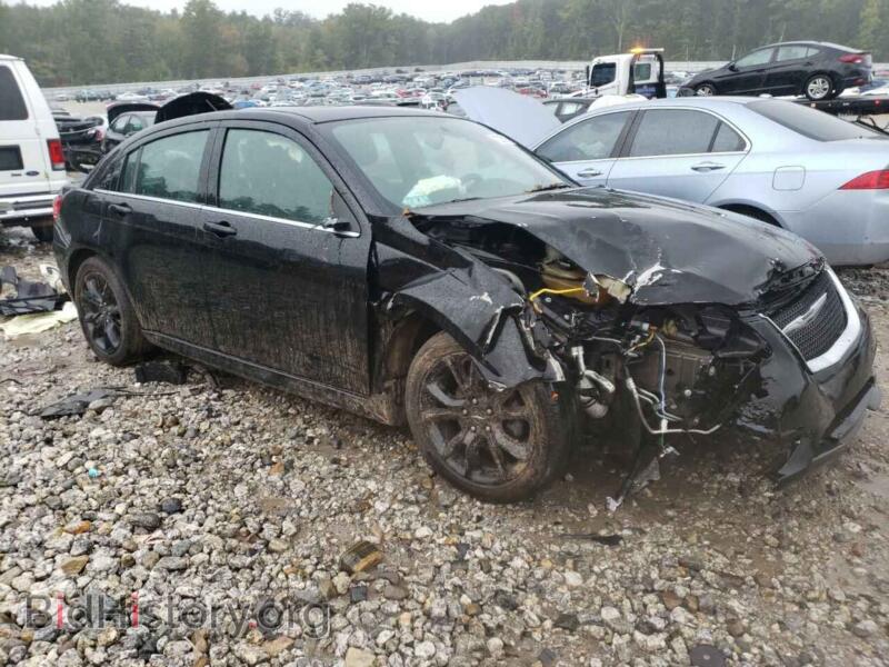2014 Chrysler 200 (VIN 1C3CCBCG1EN179169) — photo 4 of 13