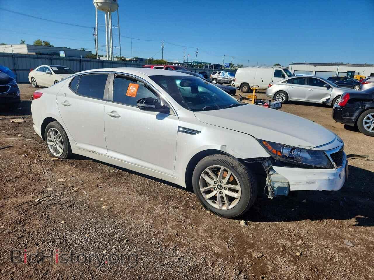 2011 KIA OPTIMA - VIN: KNAGM4A79B5081752 - Photo 4