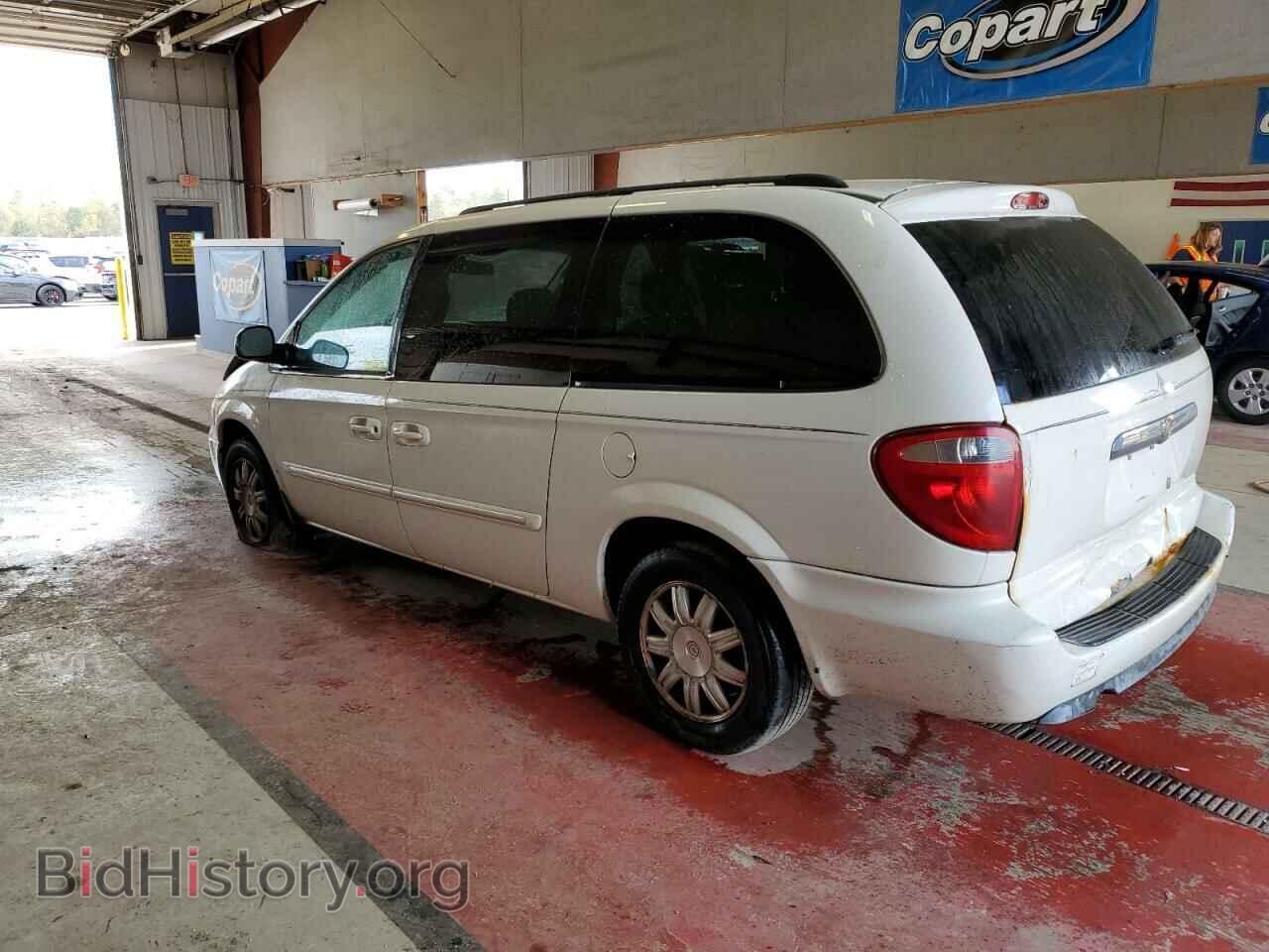 2006 CHRYSLER MINIVAN - VIN: 2A4GP54L06R747764 - Фото 2