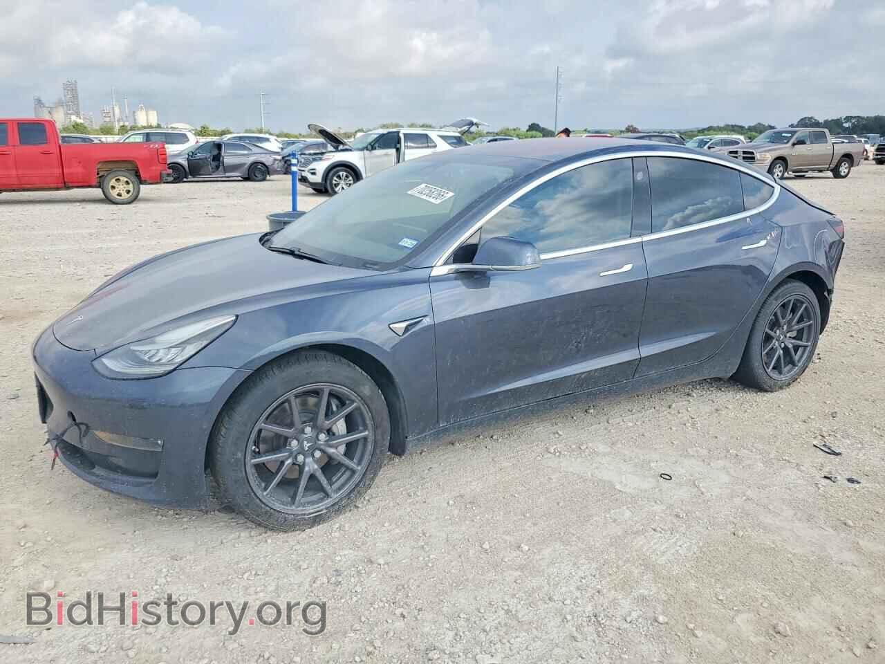 Фотография 5YJ3E1EA0JF053452 - TESLA MODEL 3 2018