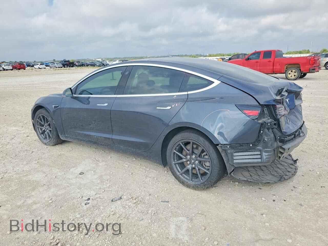 2018 TESLA MODEL 3 - VIN: 5YJ3E1EA0JF053452 - Photo 2