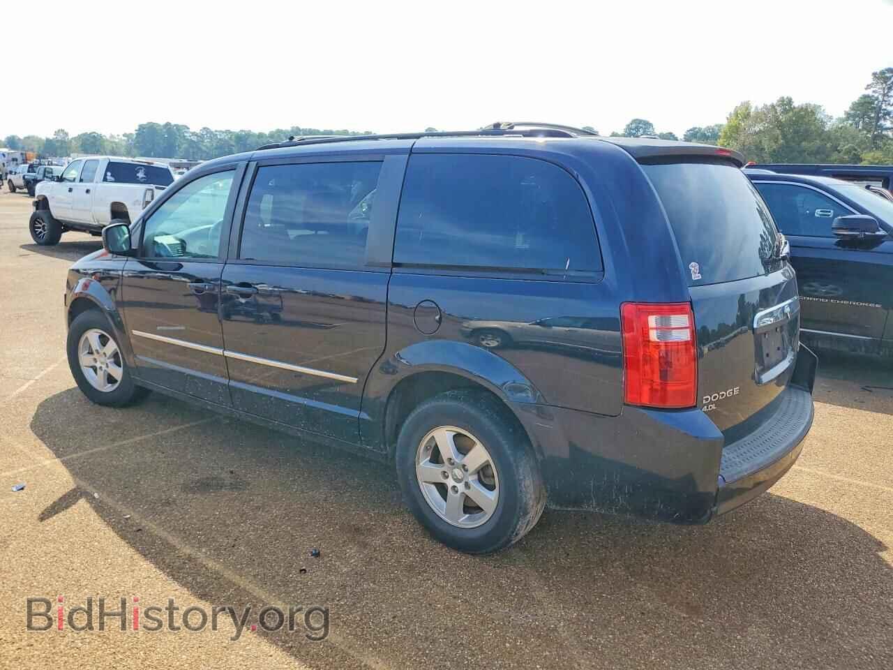 2010 DODGE CARAVAN - VIN: 2D4RN5DX2AR197230 - Фото 2